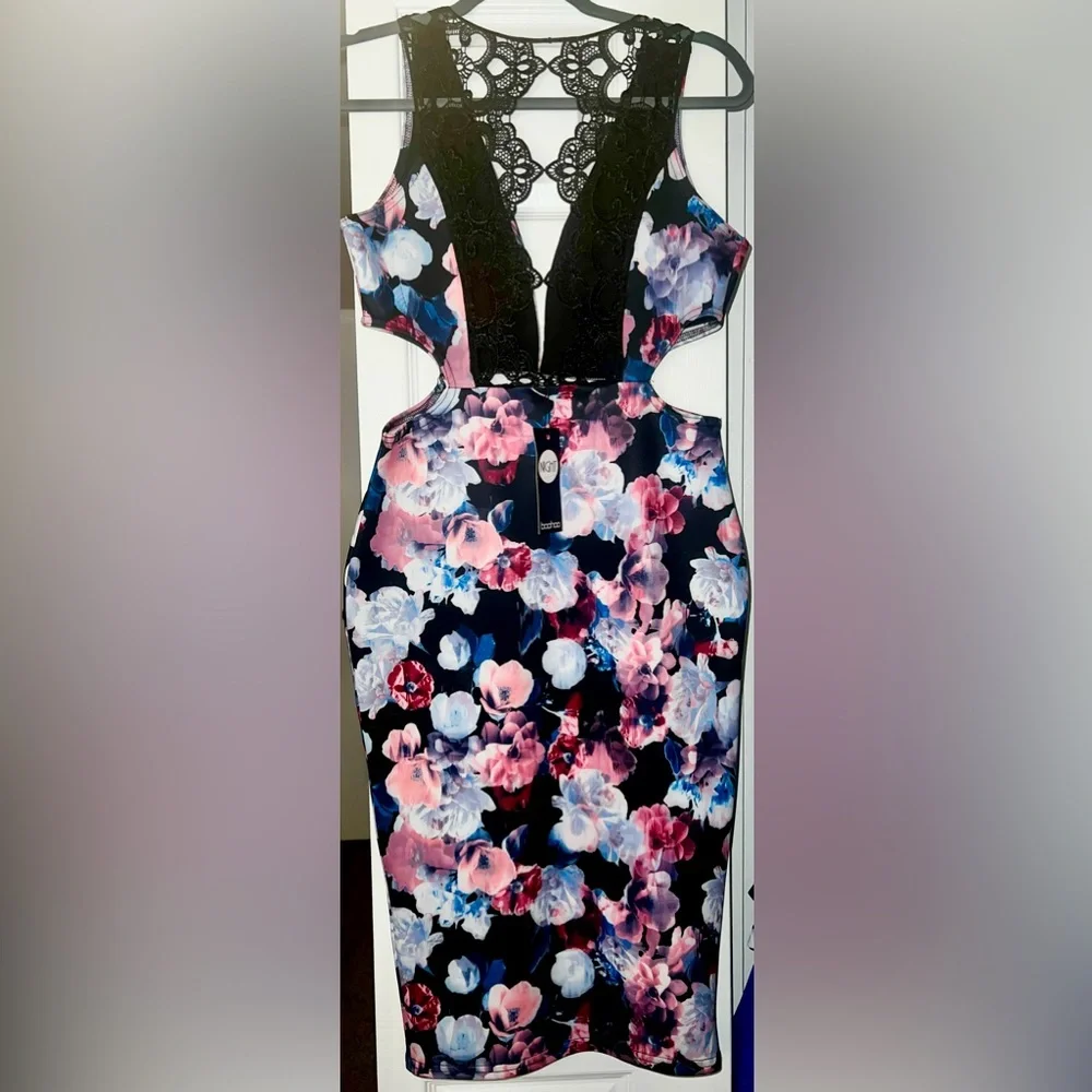 Midi Summer Dress - Picture 3 of 3